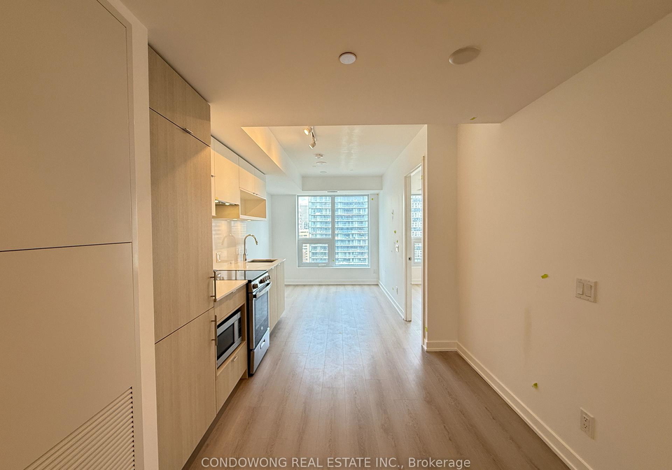 100-queen-street-e-toronto-ontario-c13462942