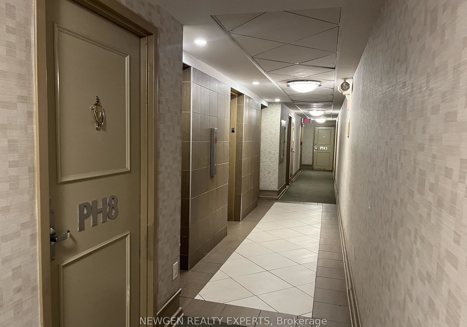 715-don-mills-road-east-york-ontario-c13463158