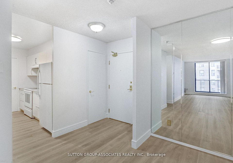 250-jarvis-street-toronto-ontario-c13463222
