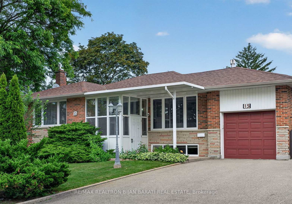 15-revcoe-drive-north-york-ontario-c13463426