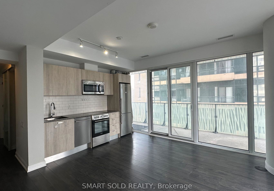 42-charles-street-e-toronto-ontario-c13463440