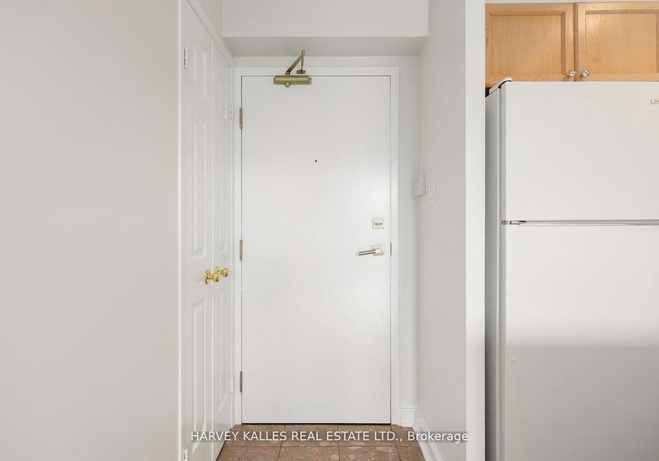 109-front-street-e-toronto-ontario-c13463720