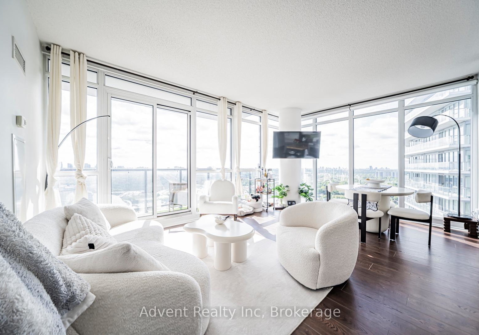 121-mcmahon-drive-north-york-ontario-c13464100