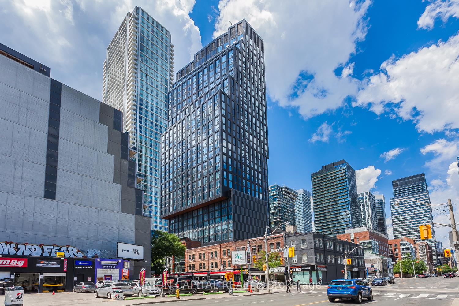 100-queen-street-toronto-ontario-c13464180