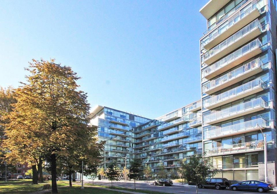 55-stewart-street-toronto-ontario-c13464390
