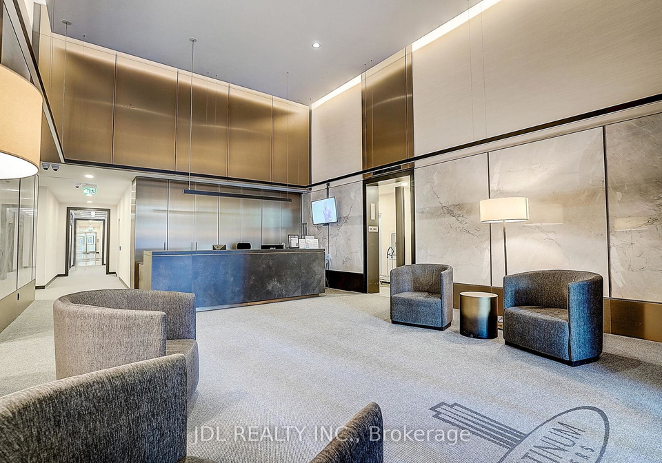 23-hollywood-avenue-north-york-ontario-c13464774