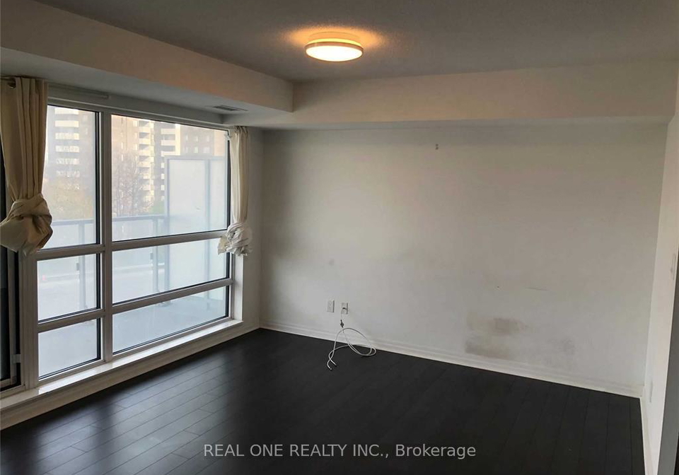 2015-sheppard-avenue-e-north-york-ontario-c13465032