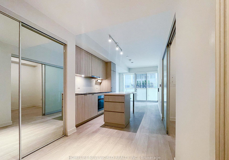 15-queens-quay-e-toronto-ontario-c13465086