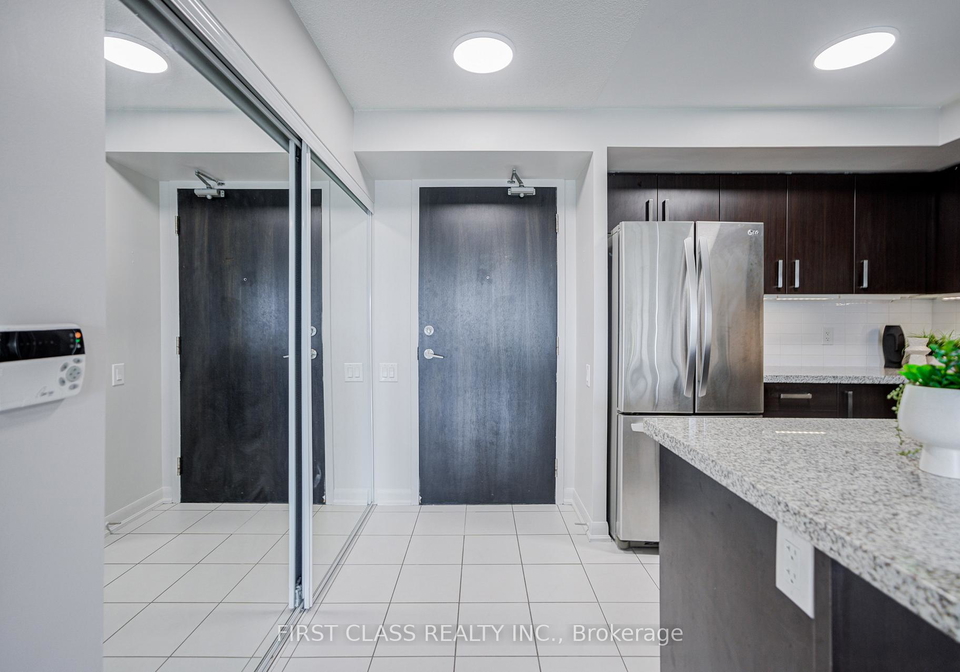 17-anndale-drive-north-york-ontario-c13465108