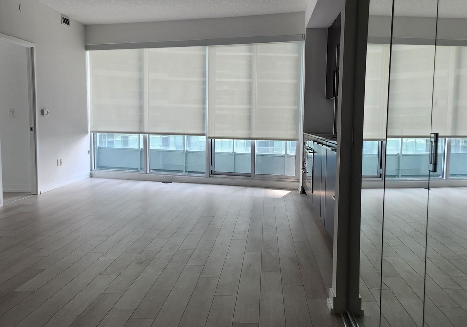115-mcmahon-drive-north-york-ontario-c13465136