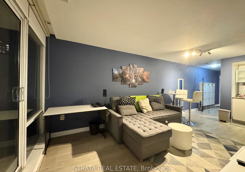 4k-spadina-avenue-toronto-ontario-c13465182