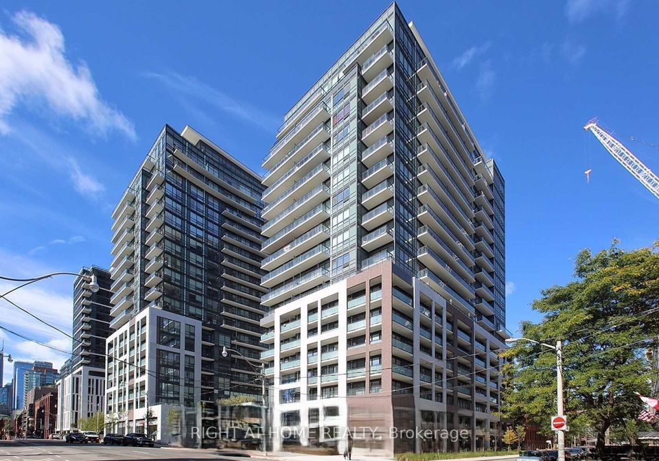 460-adelaide-street-e-toronto-ontario-c13465316