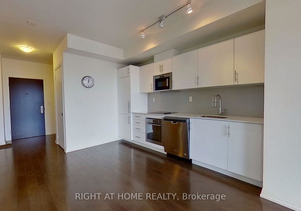 460-adelaide-street-e-toronto-ontario-c13465316