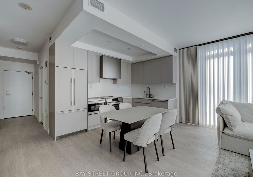 121-mcmahon-drive-north-york-ontario-c13465446