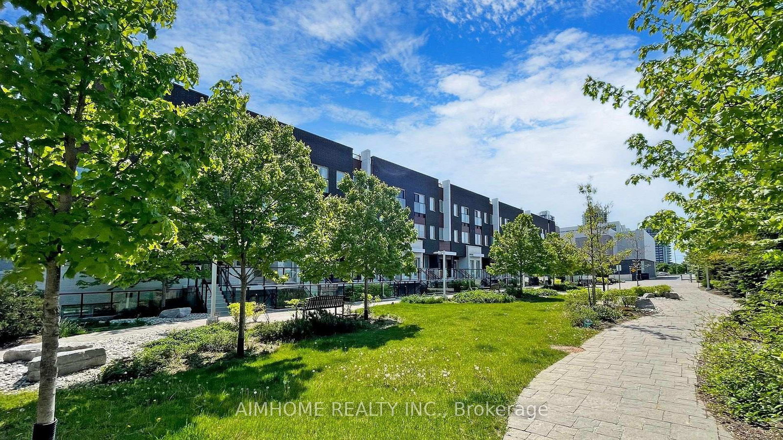 780-sheppard-avenue-e-north-york-ontario-c13465498