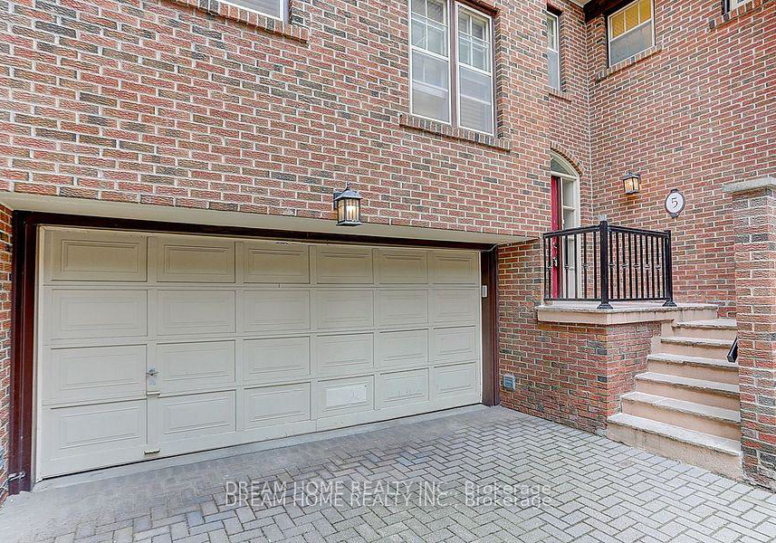 5-scotch-elmway-avenue-north-york-ontario-c13465516