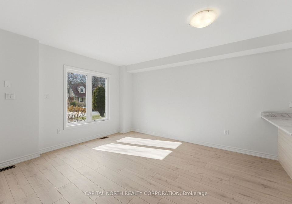 5touraine-avenue-toronto-ontario-c13465572