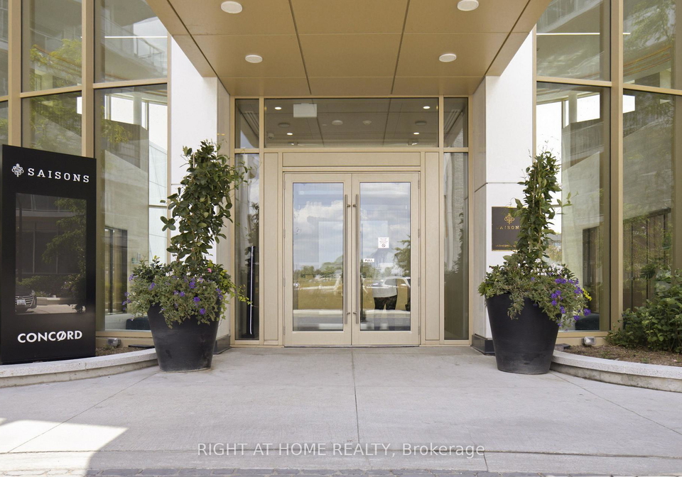 25-mcmahon-drive-north-york-ontario-c13465662