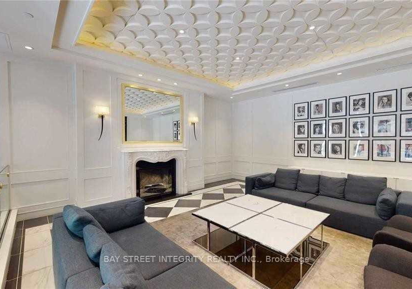 955-bay-street-toronto-ontario-c13465874