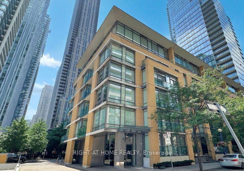 21-scollard-street-toronto-ontario-c13466138