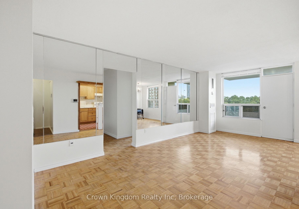 20-edgecliff-golfway-e-east-york-ontario-c13466162