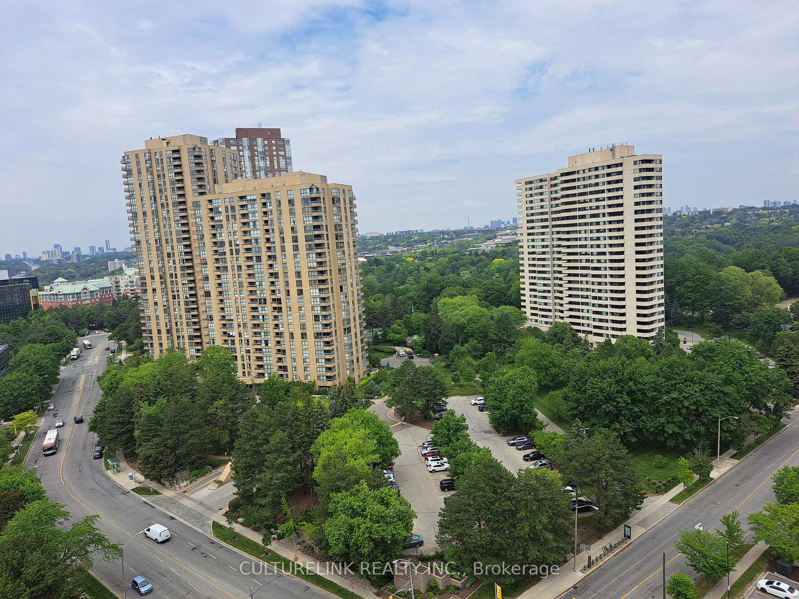 133-wynford-drive-north-york-ontario-c13466268