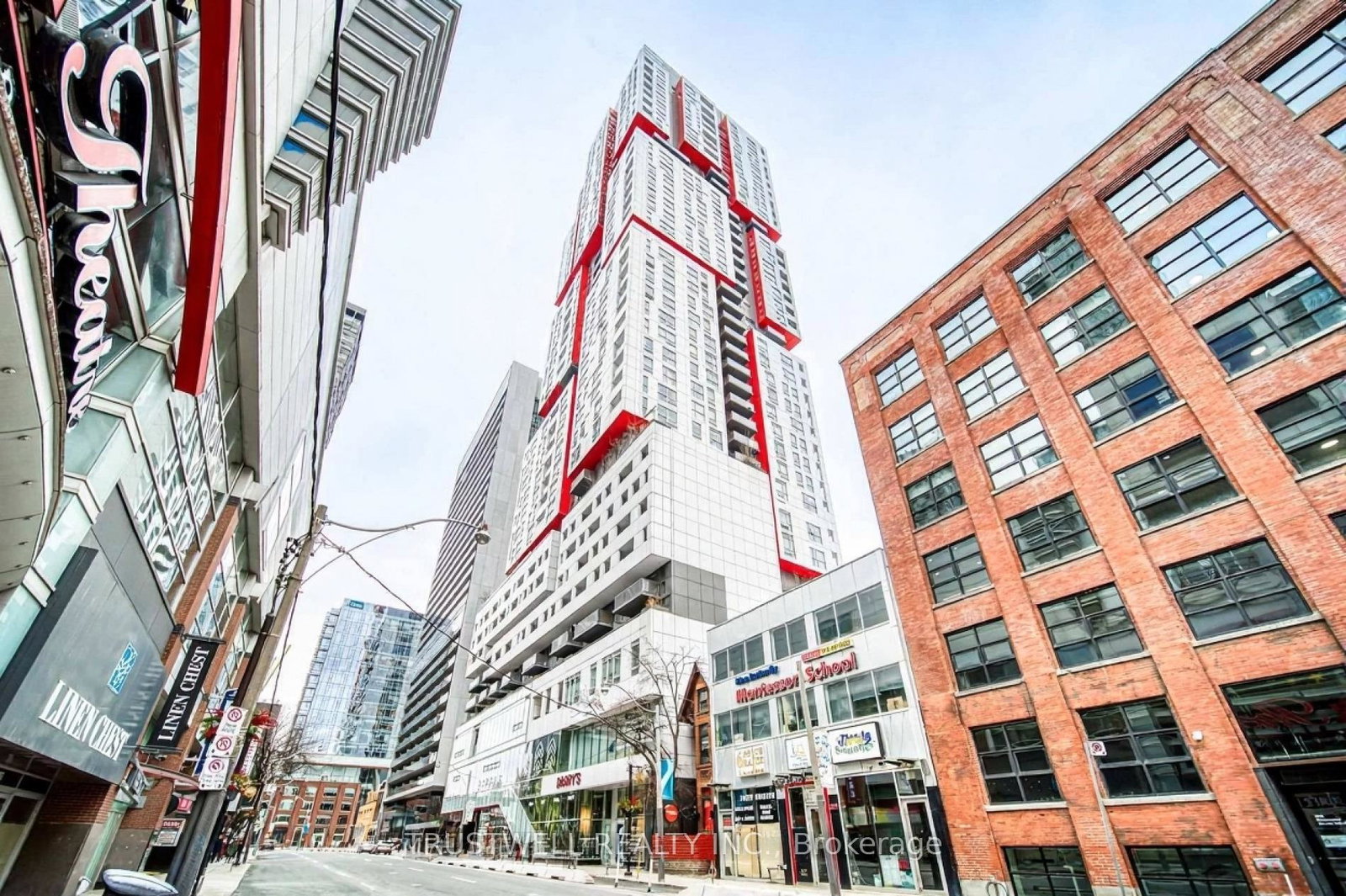 318-richmond-street-w-toronto-ontario-c13466336