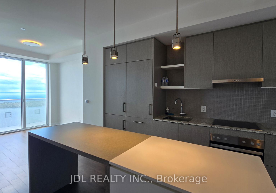88-harbour-street-toronto-ontario-c13466418