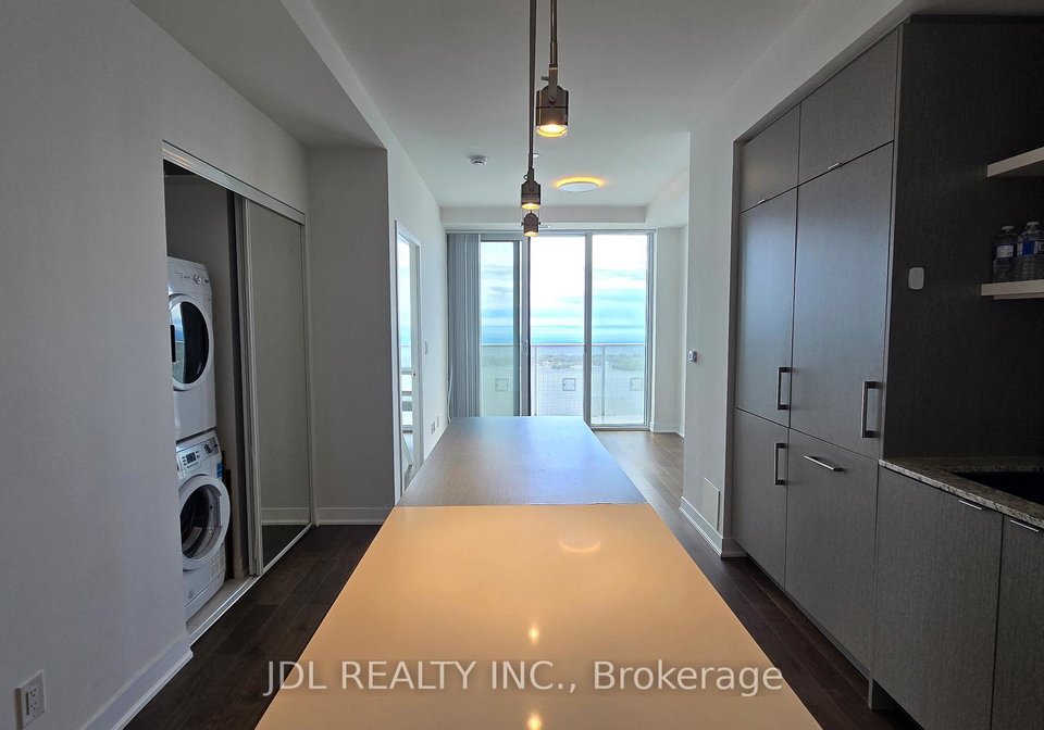 88-harbour-street-toronto-ontario-c13466418