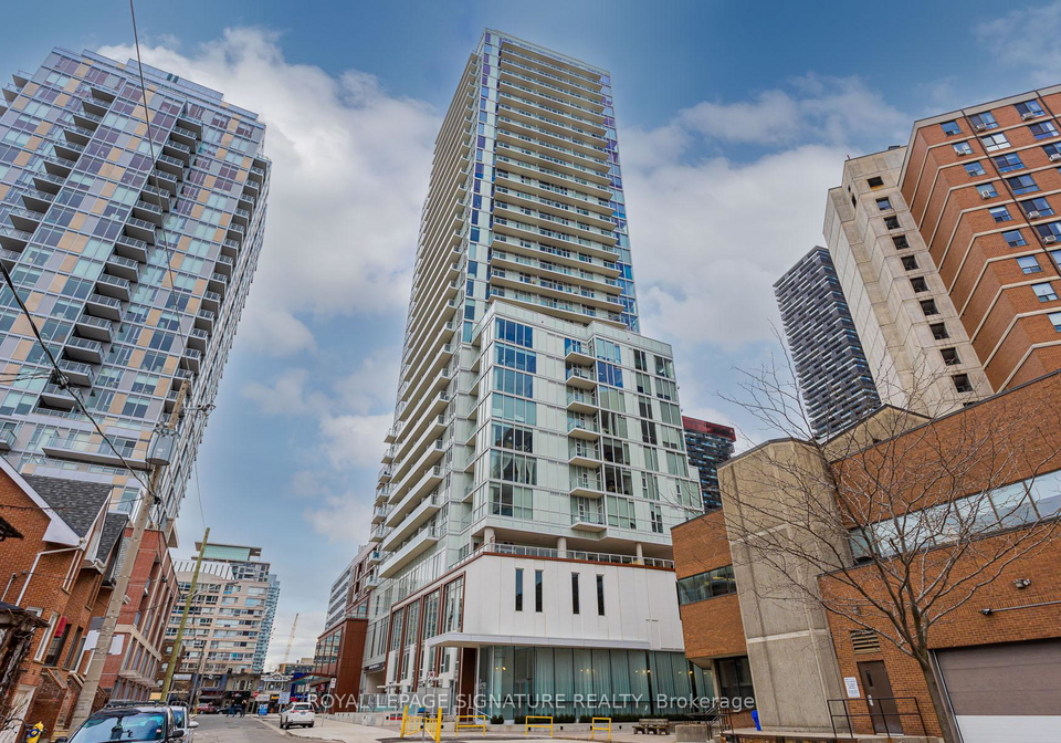 33-helendale-avenue-toronto-ontario-c13466428