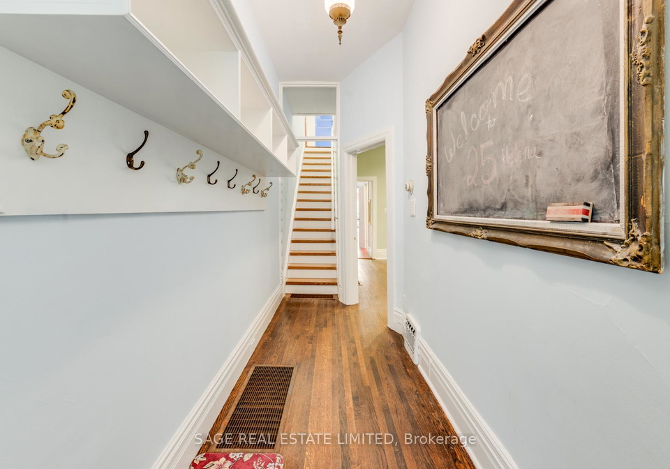 25-helena-avenue-toronto-ontario-c13466634