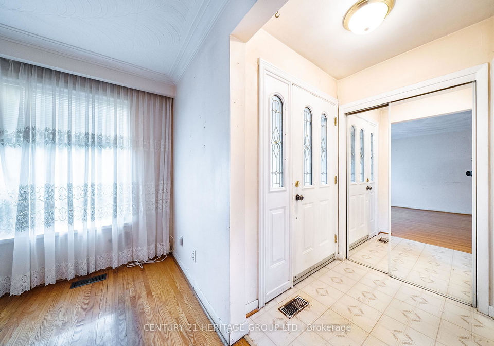 214-roywood-drive-north-york-ontario-c13466672