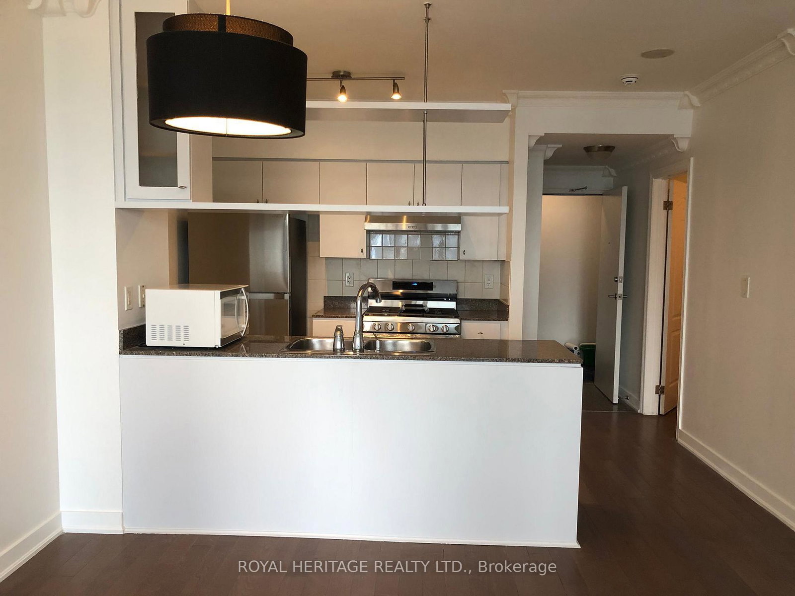 10-navy-wharf-court-toronto-ontario-c13466788