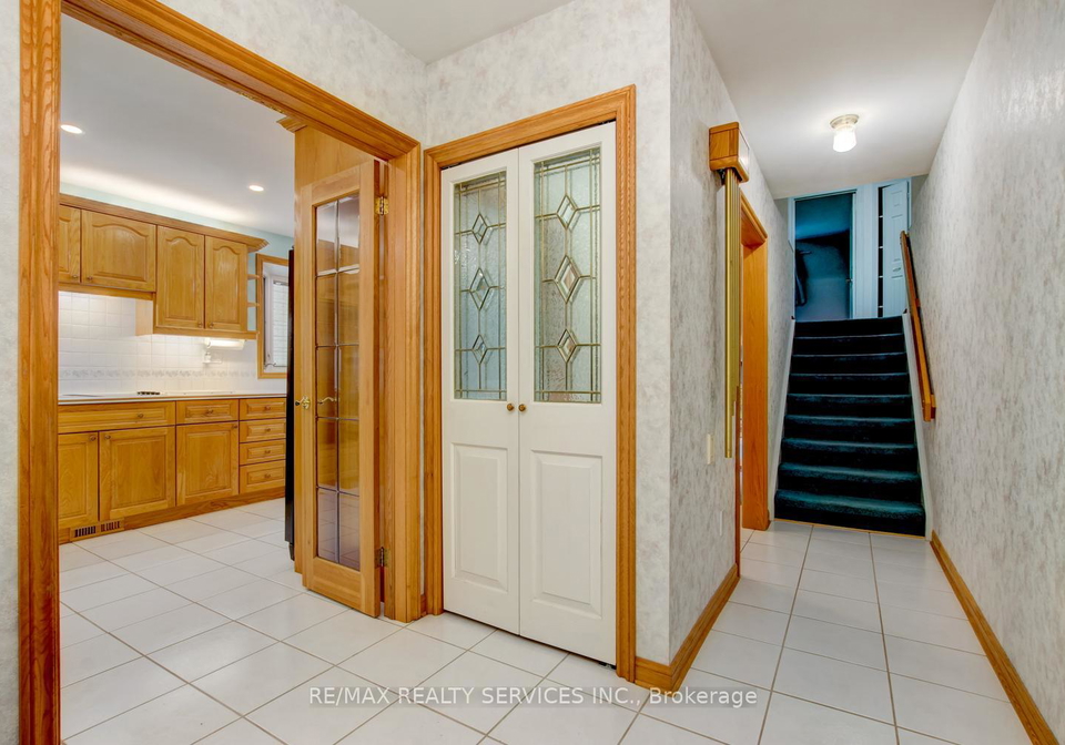 101-george-henry-boulevard-north-york-ontario-c13467188
