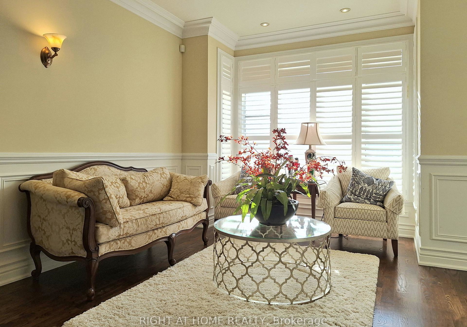 378-douglas-avenue-toronto-ontario-c13467222