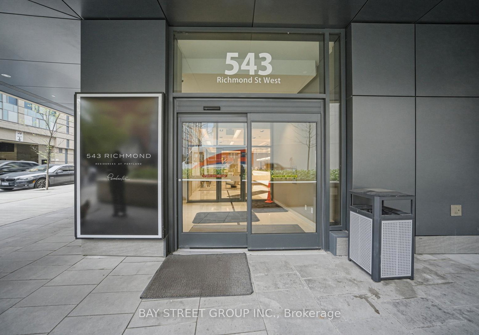 543-richmond-street-w-toronto-ontario-c13467494