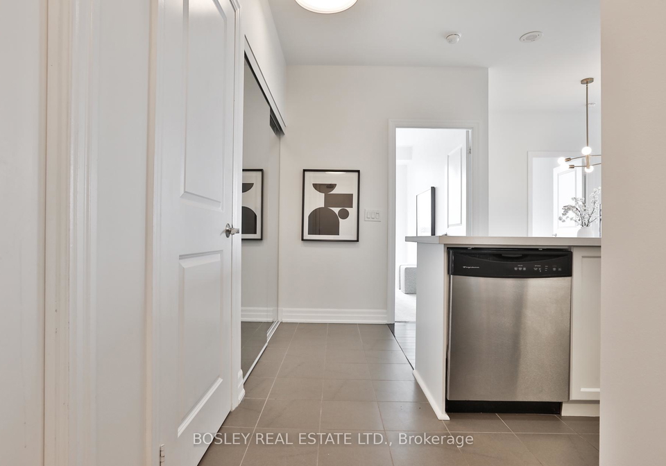 500-st-clair-avenue-w-toronto-ontario-c13467808
