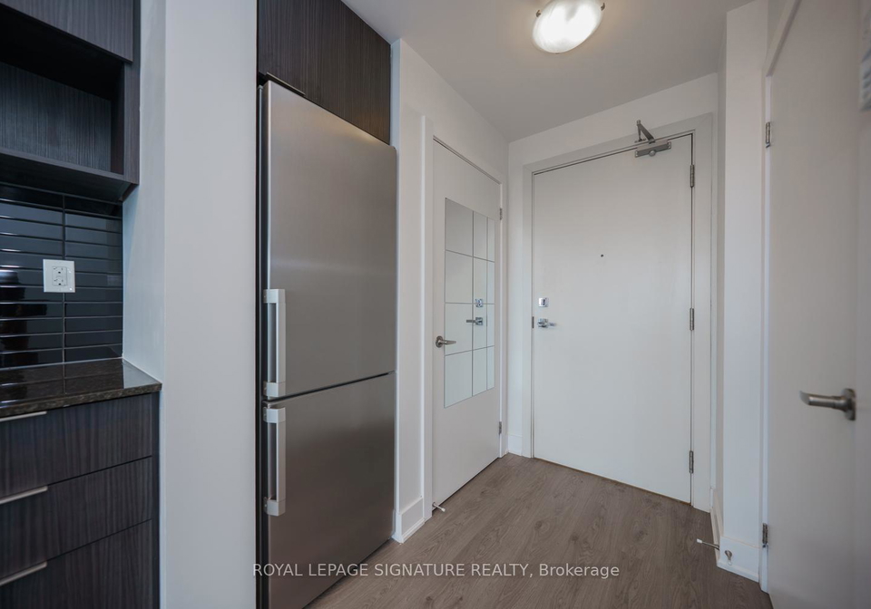 99-the-donway-north-york-ontario-c13467940