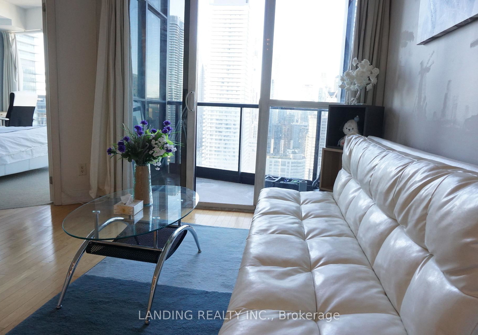 21-carlton-street-toronto-ontario-c13467958