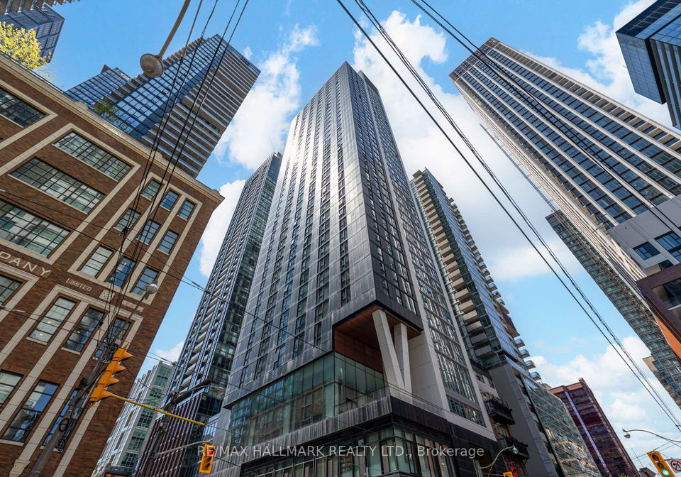 357-king-street-w-toronto-ontario-c13468008