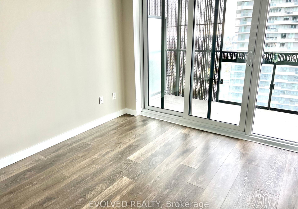 8-eglinton-avenue-e-toronto-ontario-c13468014