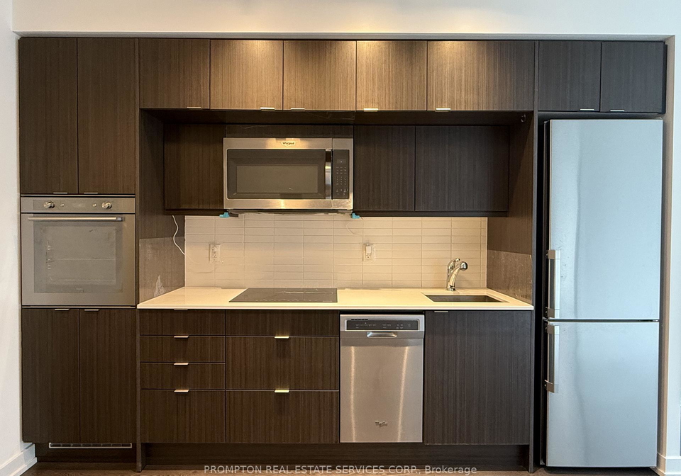 10-york-street-toronto-ontario-c13468046