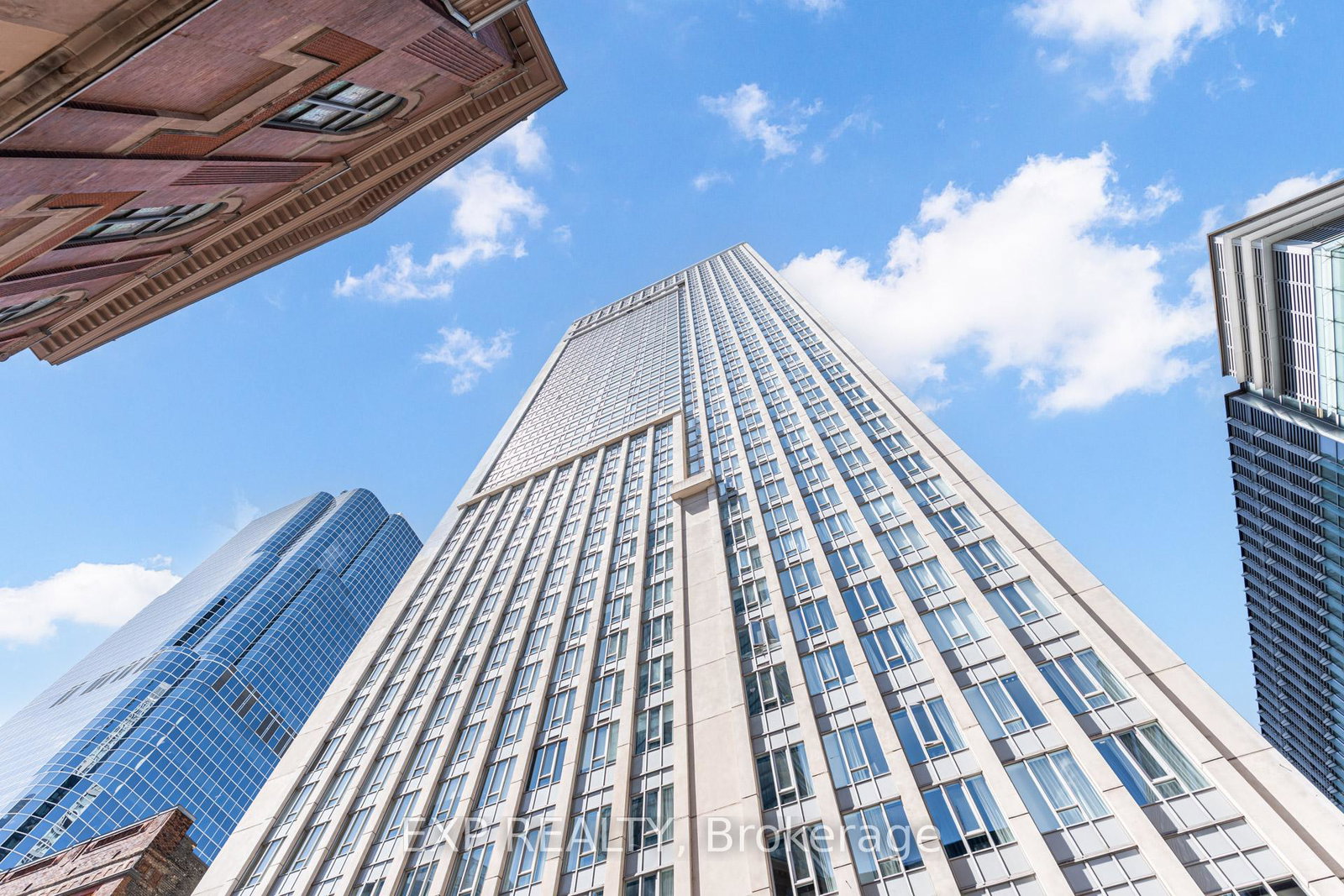 210-victoria-street-toronto-ontario-c13468182