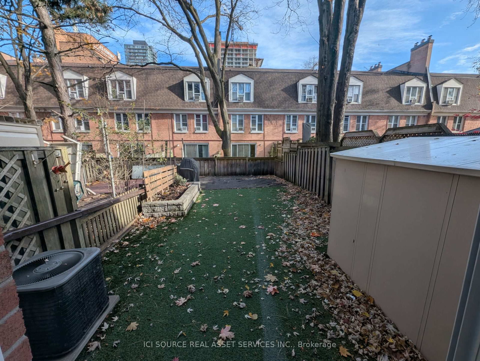 17-douville-court-toronto-ontario-c13468302