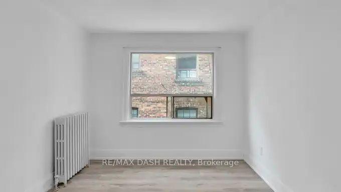 917-st-clair-avenue-w-toronto-ontario-c13468420