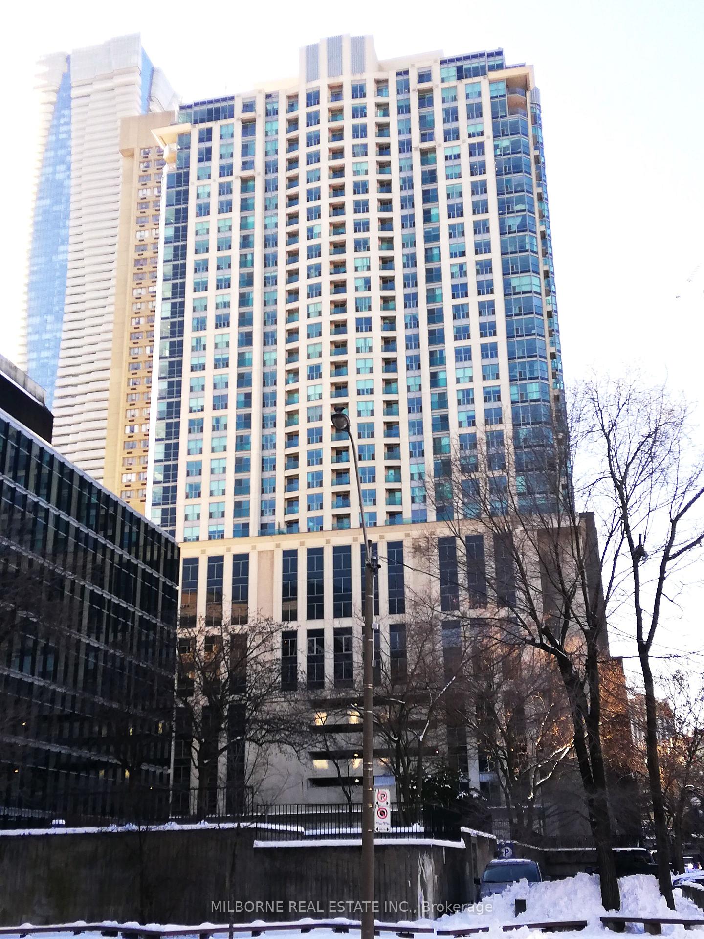 8-park-road-toronto-ontario-c13468512