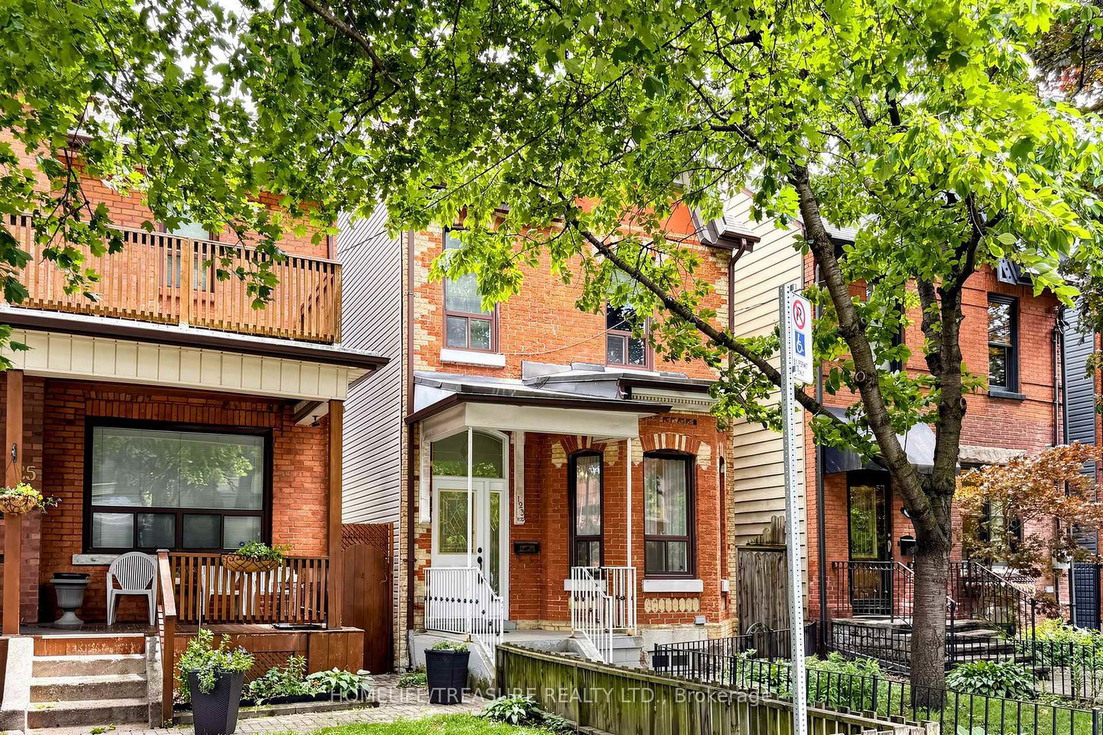 123-robert-street-toronto-ontario-c13468676