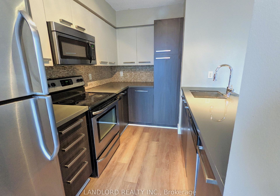 11-st-joseph-street-toronto-ontario-c13468756