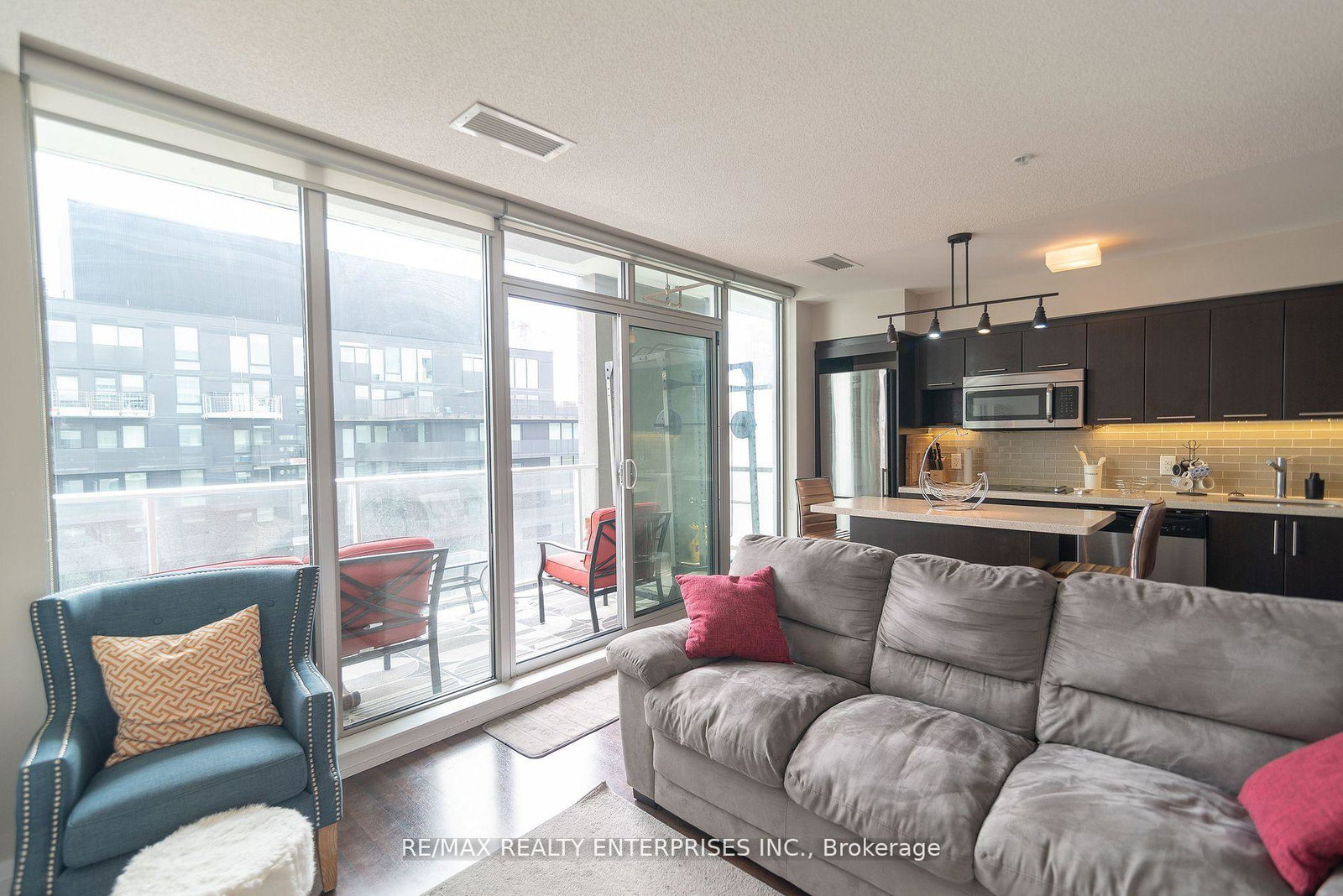 555-wilson-avenue-toronto-ontario-c13468794