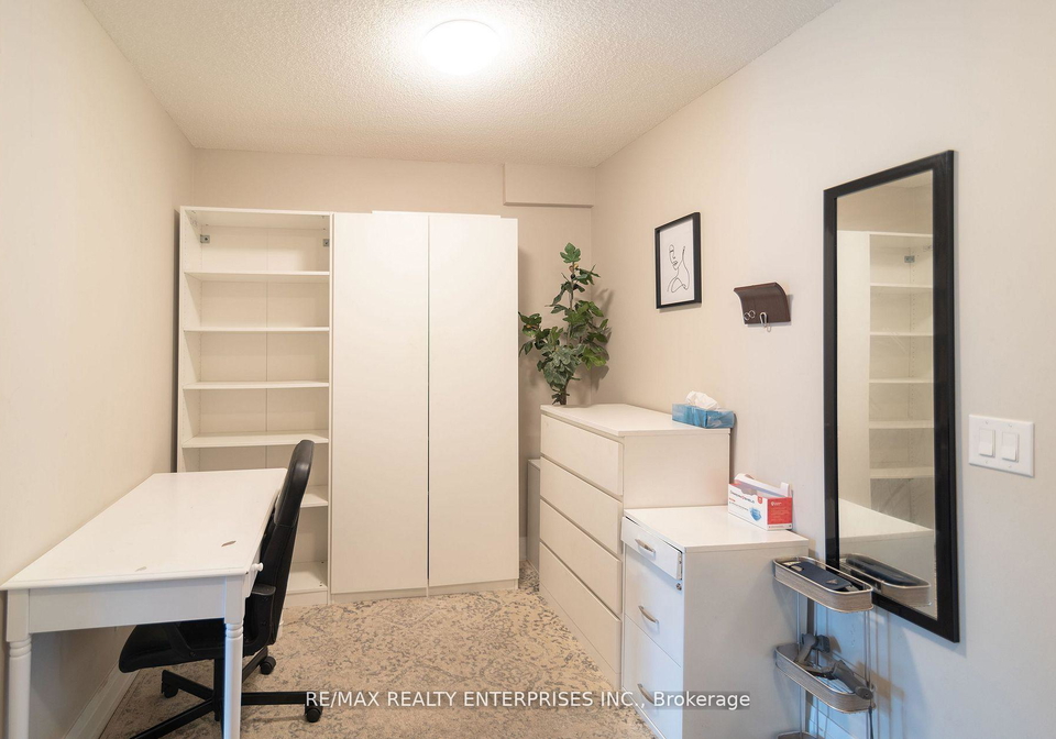555-wilson-avenue-toronto-ontario-c13468794
